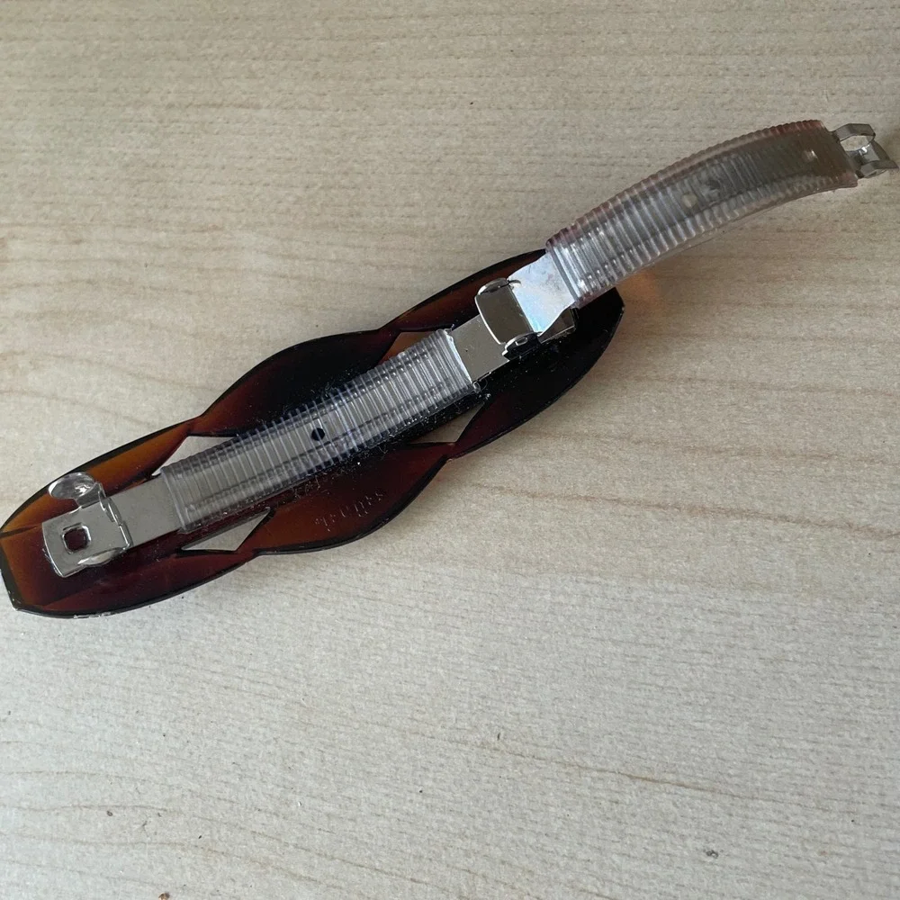 Scünci Hair Clip Acetate Tortoiseshell with Metal‎ Clip 90s